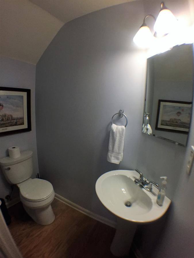 Lux Townhouse, Walk To All, Sleeps 6 Adults Louisville Ngoại thất bức ảnh